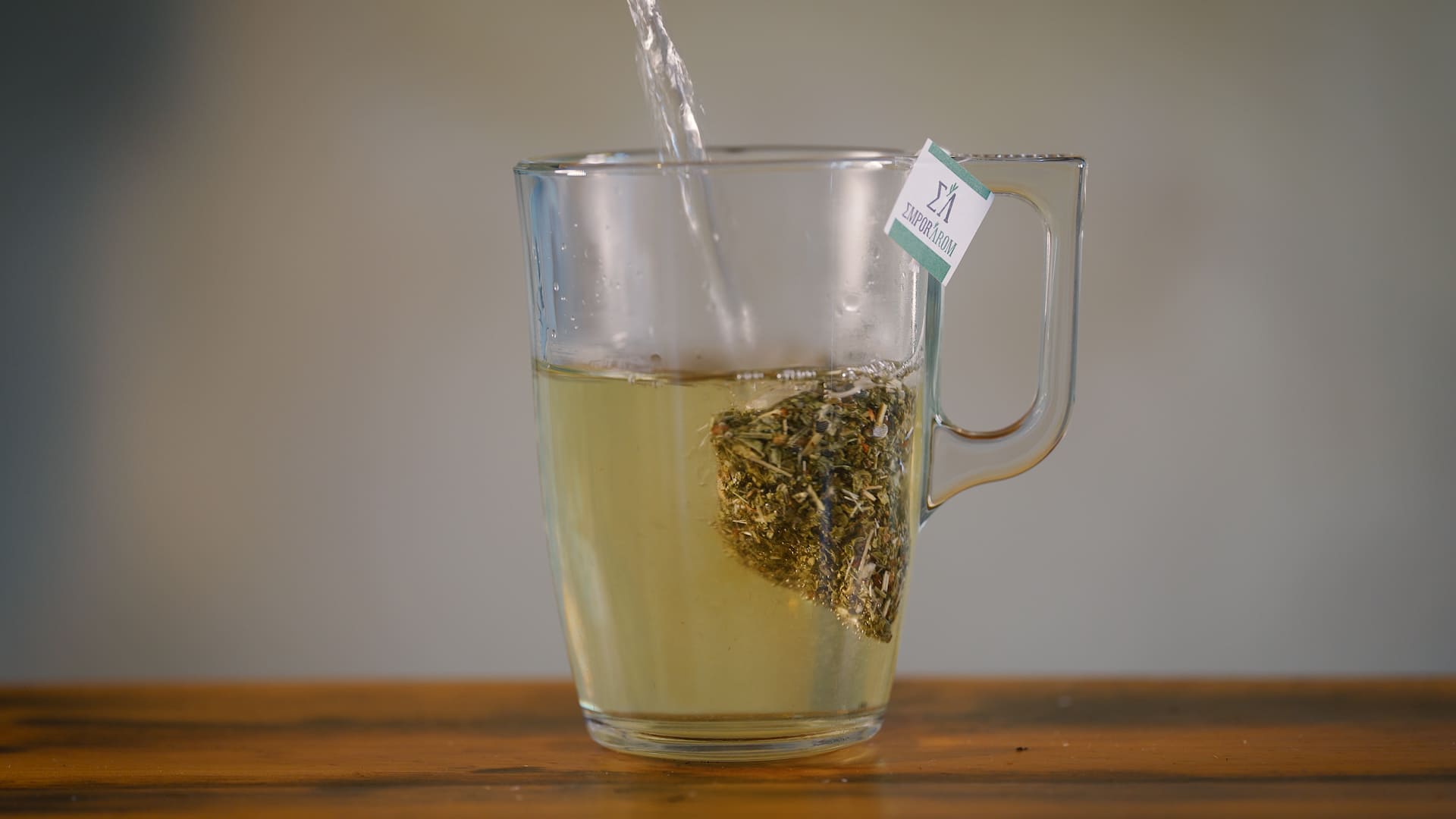 Tast literari d’infusions, a càrrec d’Emporarom